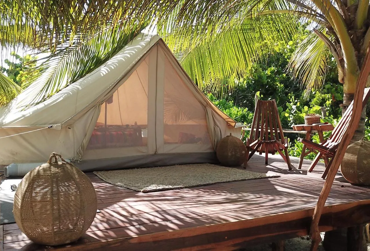 Hotel Glamp Ikal Tulum Campo de lujo