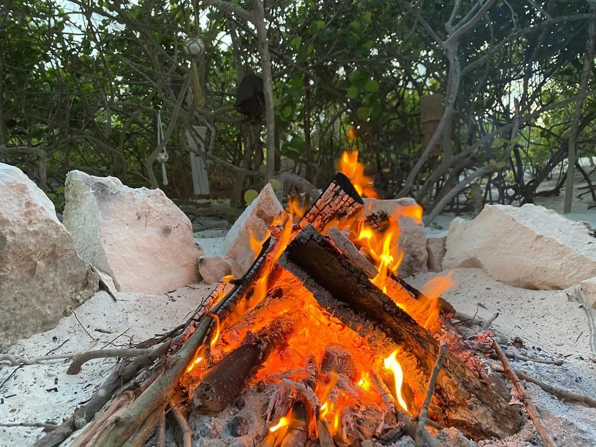Hotel Glamp Ikal Tulum 3*,  México