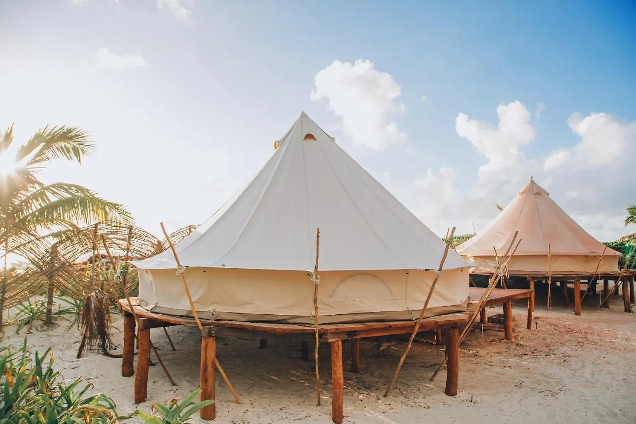 Campo de lujo Hotel Glamp Ikal Tulum