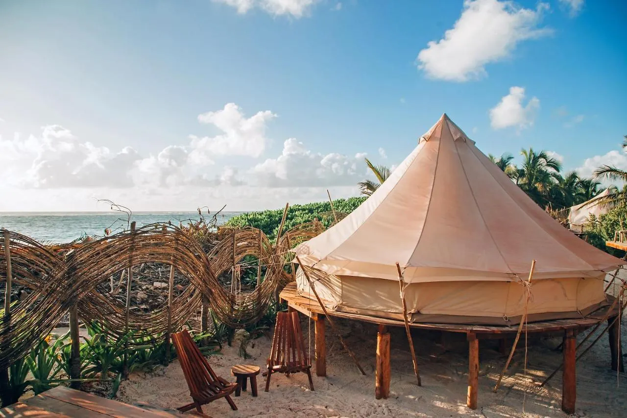 Campo de lujo Hotel Glamp Ikal Tulum
