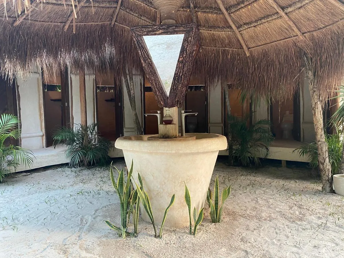 Glamp Ikal Tulum Hotel